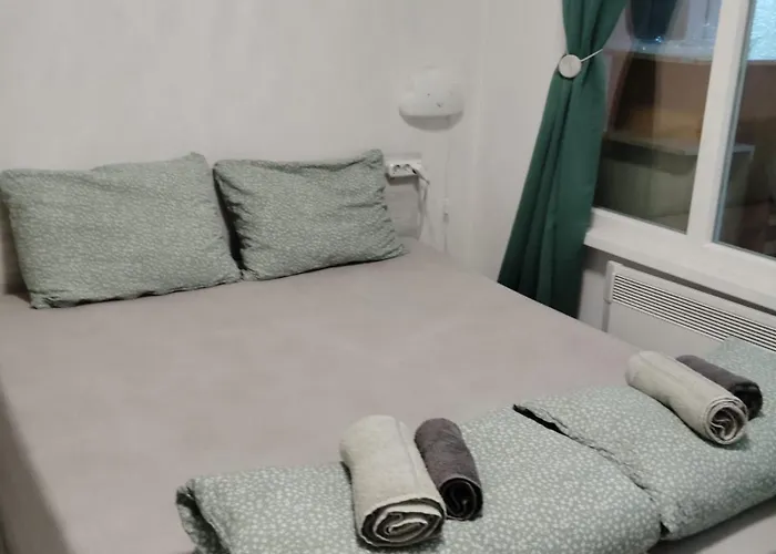 Apartment With Free Parking - Center *